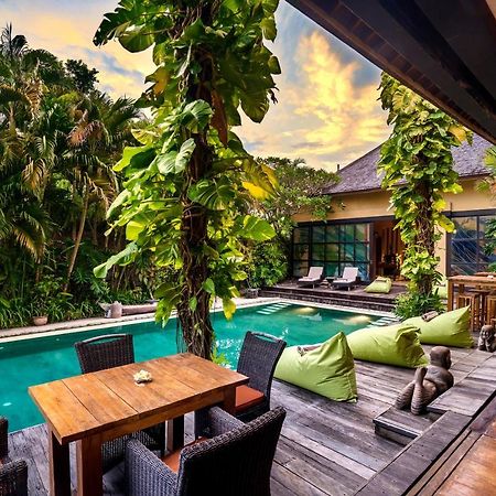 Lautan Kupu - Kupu Villas Kuta Lombok Exteriör bild